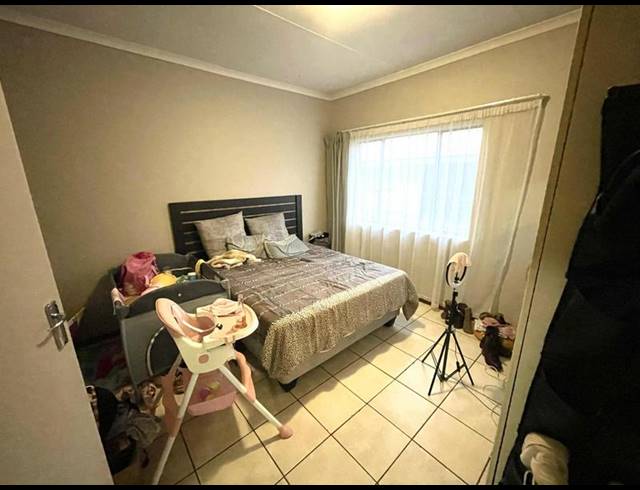 2 BEDROOM PROPERTY TO RENT IN BULT WEST